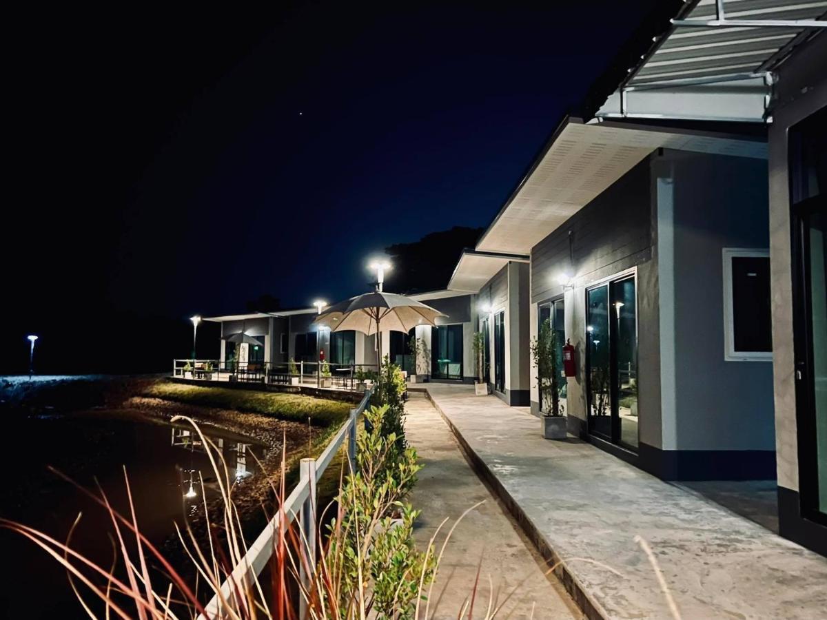 C-Code Resort Lom Sak Eksteriør billede